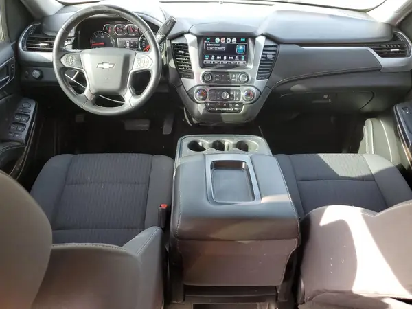 1GNSCGEC4JR383988 2018 CHEVROLET SUBURBAN - Image 8
