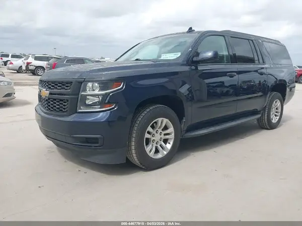 1GNSCGEC6JR322240 2018 CHEVROLET SUBURBAN - Image 2
