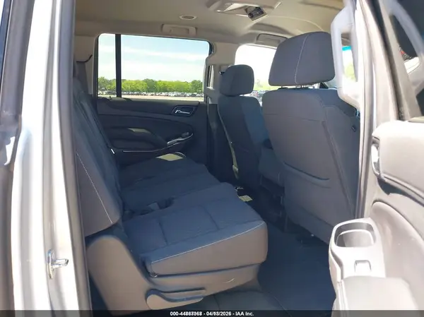 1GNSCGEC7KR343745 2019 CHEVROLET SUBURBAN - Image 8