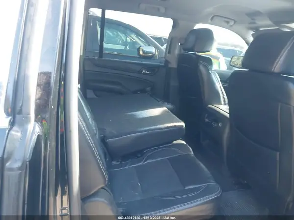 1GNSCGKC0GR396251 2016 CHEVROLET SUBURBAN - Image 8