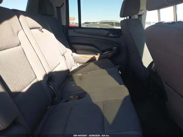 1GNSCGKC0JR138061 2018 CHEVROLET SUBURBAN - Image 8