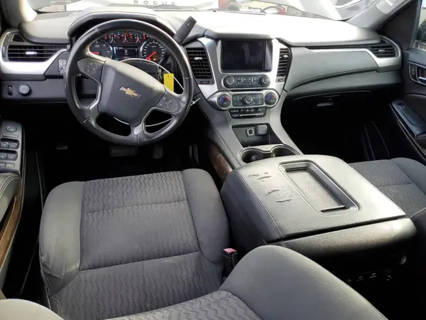 1GNSCGKC1HR255321 2017 CHEVROLET SUBURBAN - Image 8