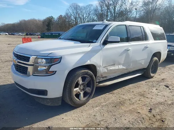 1GNSCGKC1HR276945 2017 CHEVROLET SUBURBAN - Image 2