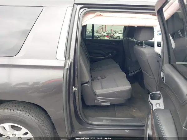 1GNSCGKC1HR295477 2017 CHEVROLET SUBURBAN - Image 8