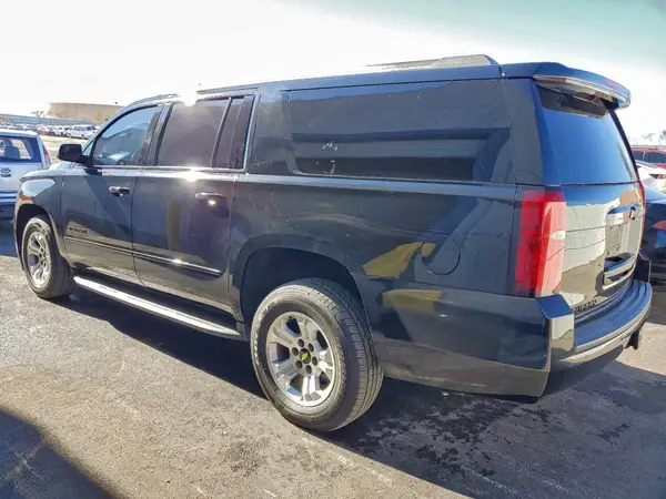 1GNSCGKC1JR310081 2018 CHEVROLET SUBURBAN - Image 2