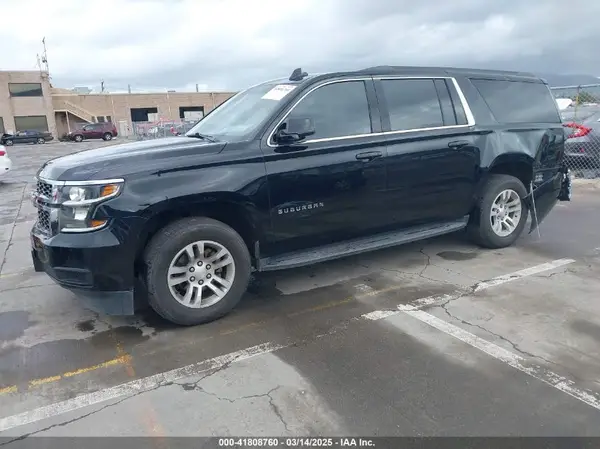 1GNSCGKC1JR394211 2018 CHEVROLET SUBURBAN - Image 2