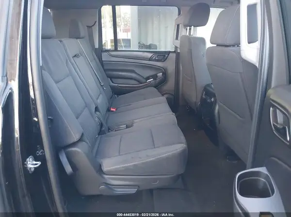 1GNSCGKC2JR214430 2018 CHEVROLET SUBURBAN - Image 8