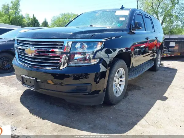 1GNSCGKC2JR301728 2018 CHEVROLET SUBURBAN - Image 2