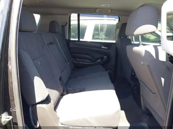 1GNSCGKC2JR301728 2018 CHEVROLET SUBURBAN - Image 8