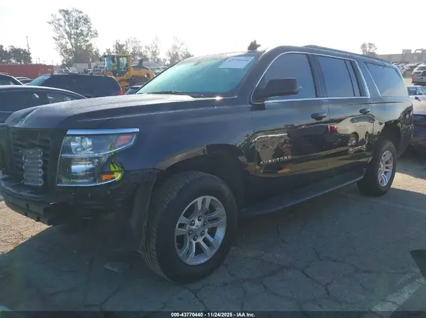 1GNSCGKC3KR198790 2019 CHEVROLET SUBURBAN - Image 2