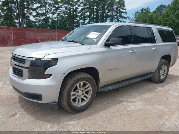 1GNSCGKC4HR289852 2017 CHEVROLET SUBURBAN - Image 2