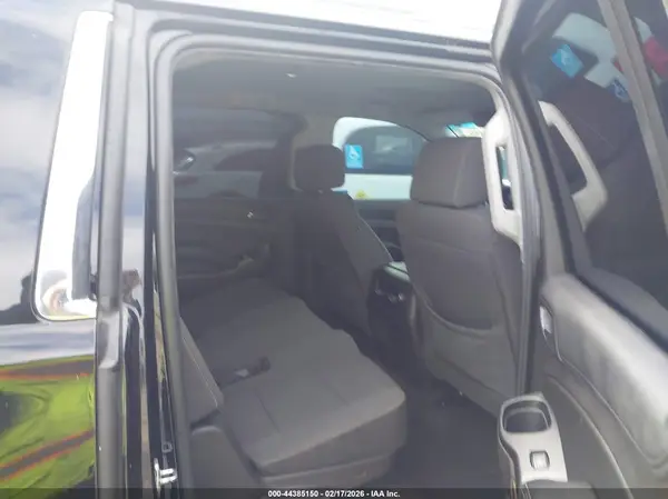 1GNSCGKC4HR326186 2017 CHEVROLET SUBURBAN - Image 8