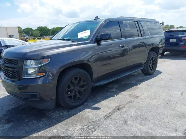 1GNSCGKC4JR262169 2018 CHEVROLET SUBURBAN - Image 2