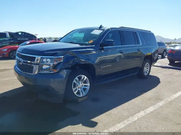 1GNSCGKC4KR244725 2019 CHEVROLET SUBURBAN - Image 2