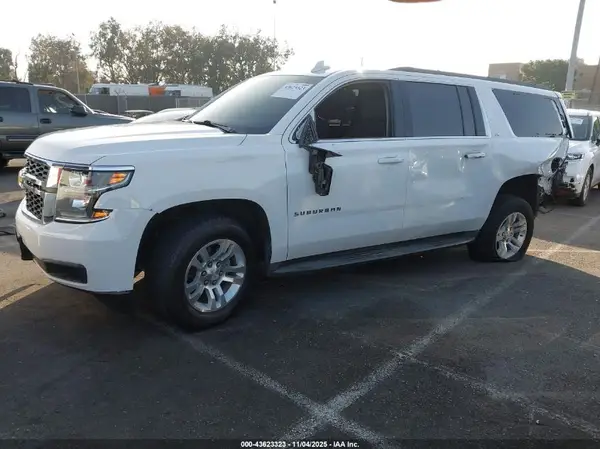 1GNSCGKC6GR135545 2016 CHEVROLET SUBURBAN - Image 2