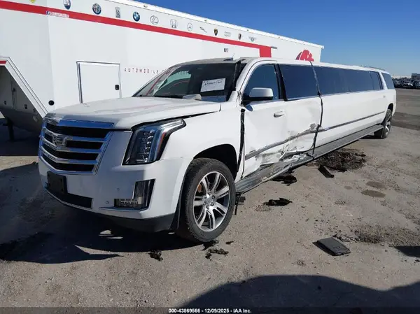 1GNSCGKC6GR395055 2016 CHEVROLET SUBURBAN - Image 2