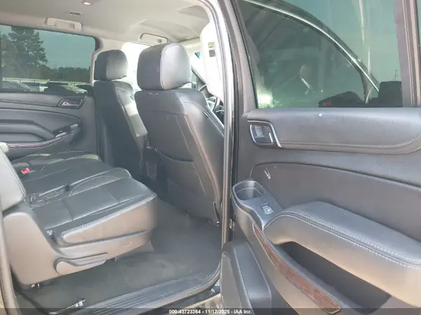 1GNSCGKC6JR214124 2018 CHEVROLET SUBURBAN - Image 8