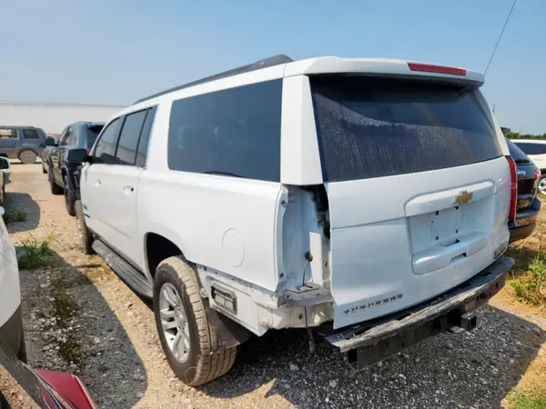 1GNSCGKC6KR210298 2019 CHEVROLET SUBURBAN - Image 2