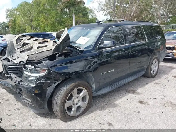 1GNSCGKC7HR142716 2017 CHEVROLET SUBURBAN - Image 2