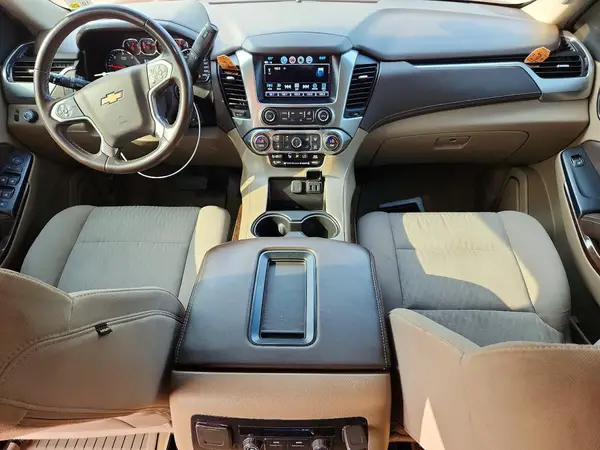 1GNSCGKC7JR301692 2018 CHEVROLET SUBURBAN - Image 8