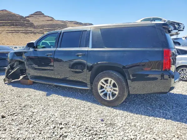 1GNSCGKC8GR397728 2016 CHEVROLET SUBURBAN - Image 2