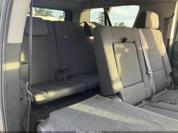 1GNSCGKC8HR392563 2017 CHEVROLET SUBURBAN - Image 8