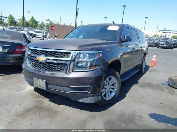 1GNSCGKC9HR285229 2017 CHEVROLET SUBURBAN - Image 2