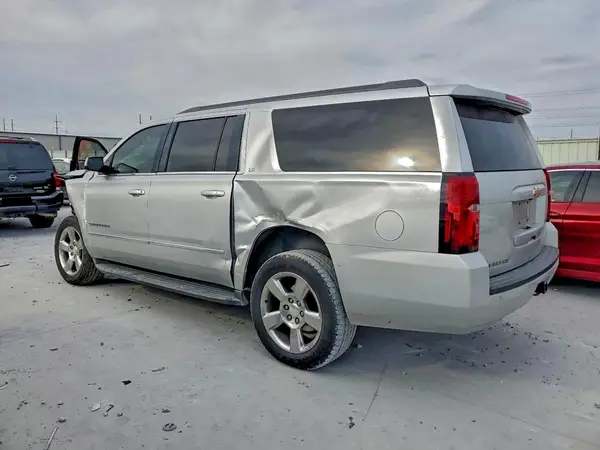 1GNSCGKCXGR457430 2016 CHEVROLET SUBURBAN - Image 2