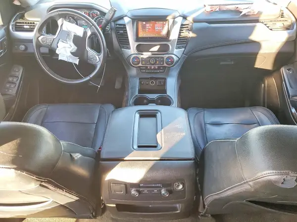 1GNSCGKCXHR304323 2017 CHEVROLET SUBURBAN - Image 8