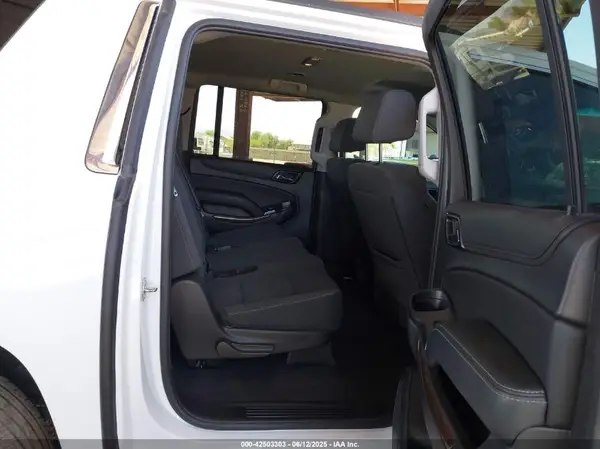 1GNSCGKCXKR153846 2019 CHEVROLET SUBURBAN - Image 8