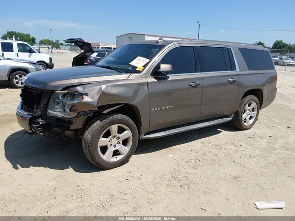 1GNSCHKC0GR125499 2016 CHEVROLET SUBURBAN - Image 2