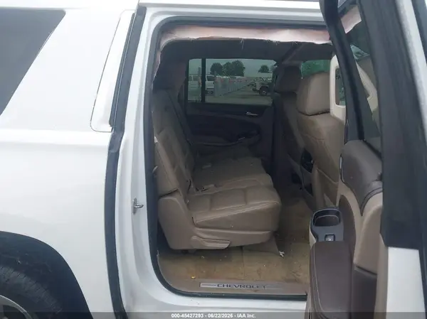 1GNSCHKC0HR267286 2017 CHEVROLET SUBURBAN - Image 8
