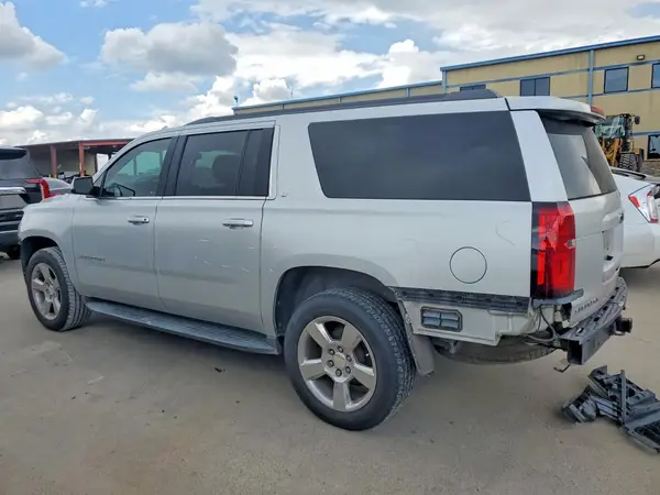 1GNSCHKC0HR332024 2017 CHEVROLET SUBURBAN - Image 2