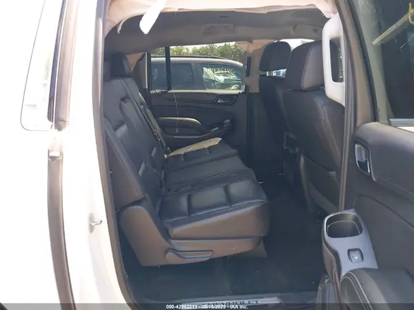 1GNSCHKC0JR333972 2018 CHEVROLET SUBURBAN - Image 8