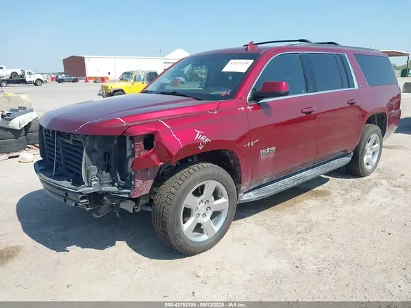 1GNSCHKC0JR352313 2018 CHEVROLET SUBURBAN - Image 2