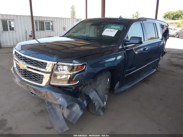 1GNSCHKC0KR164263 2019 CHEVROLET SUBURBAN - Image 2