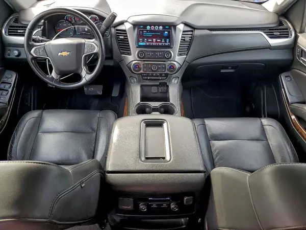 1GNSCHKC0KR204616 2019 CHEVROLET SUBURBAN - Image 8