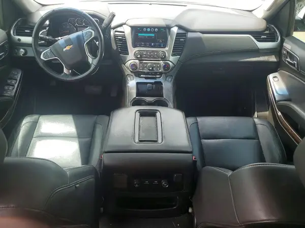 1GNSCHKC0KR258627 2019 CHEVROLET SUBURBAN - Image 8