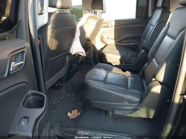 1GNSCHKC0KR358808 2019 CHEVROLET SUBURBAN - Image 8