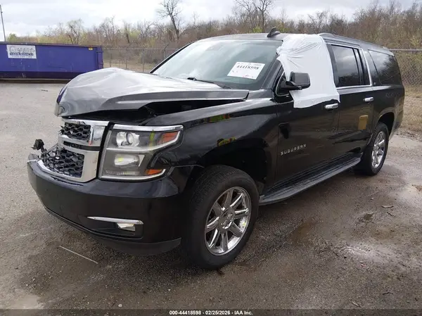 1GNSCHKC1GR215034 2016 CHEVROLET SUBURBAN - Image 2