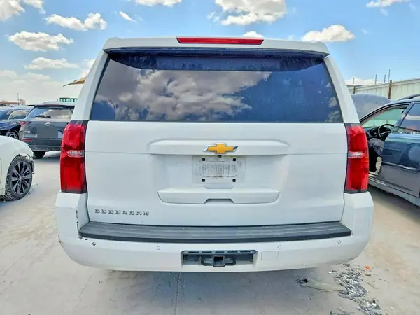 2016 CHEVROLET SUBURBAN auction photo 6