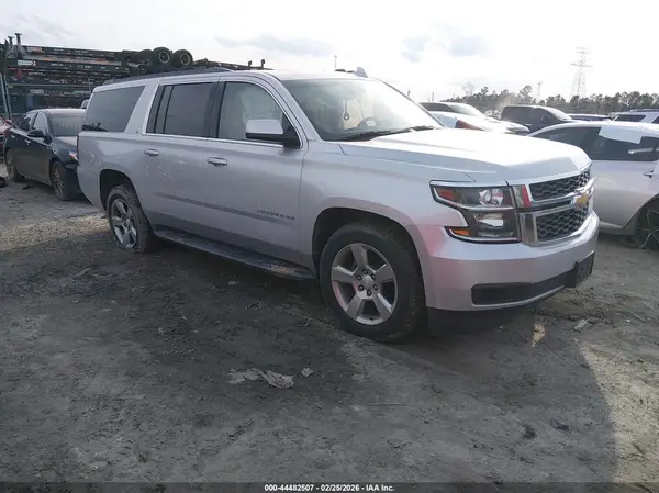 1GNSCHKC1GR439324 2016 CHEVROLET SUBURBAN - Image 1
