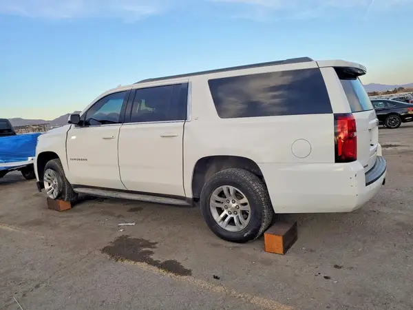 1GNSCHKC1HR190654 2017 CHEVROLET SUBURBAN - Image 2