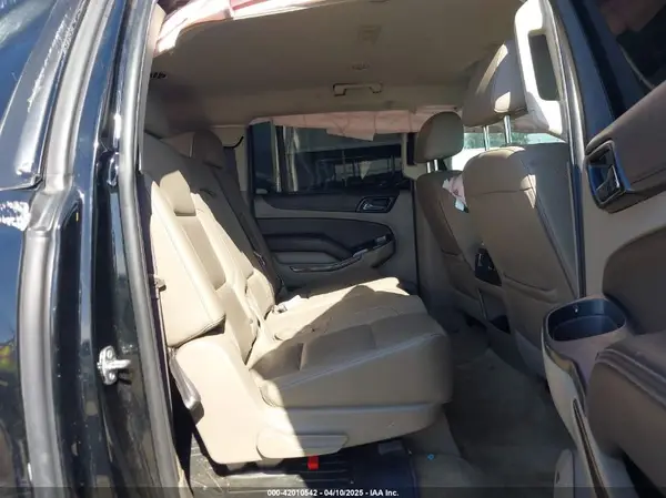 1GNSCHKC1JR131979 2018 CHEVROLET SUBURBAN - Image 8
