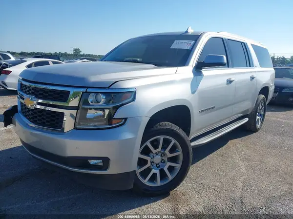 1GNSCHKC1JR248834 2018 CHEVROLET SUBURBAN - Image 2