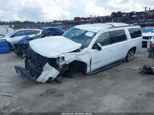 1GNSCHKC1JR285155 2018 CHEVROLET SUBURBAN - Image 2