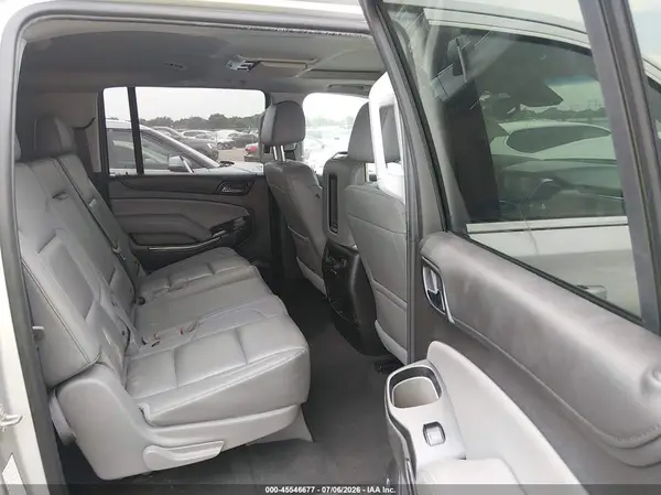 1GNSCHKC1KR234997 2019 CHEVROLET SUBURBAN - Image 8