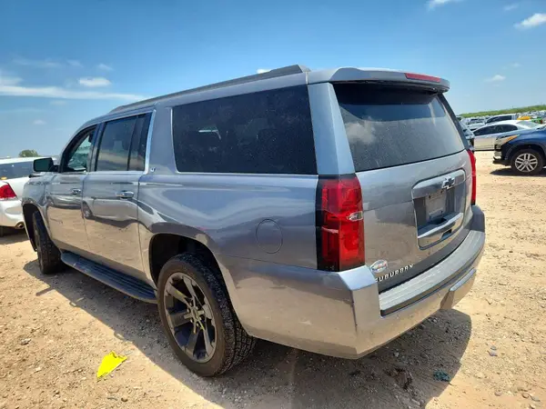 1GNSCHKC1KR337045 2019 CHEVROLET SUBURBAN - Image 2