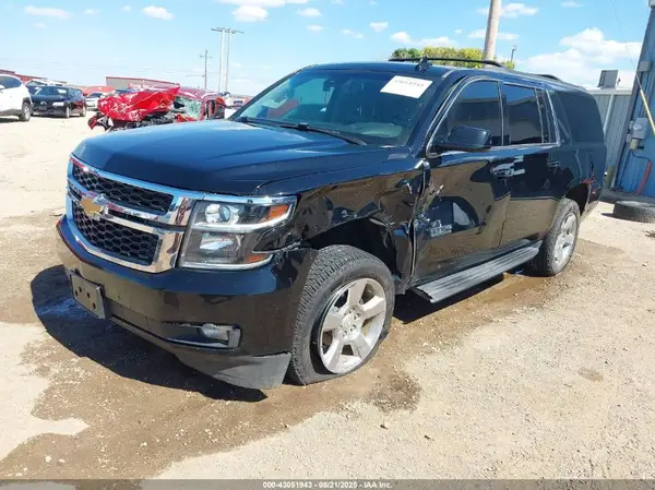 1GNSCHKC1KR396161 2019 CHEVROLET SUBURBAN - Image 2