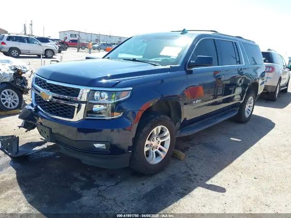 1GNSCHKC1KR399707 2019 CHEVROLET SUBURBAN - Image 2